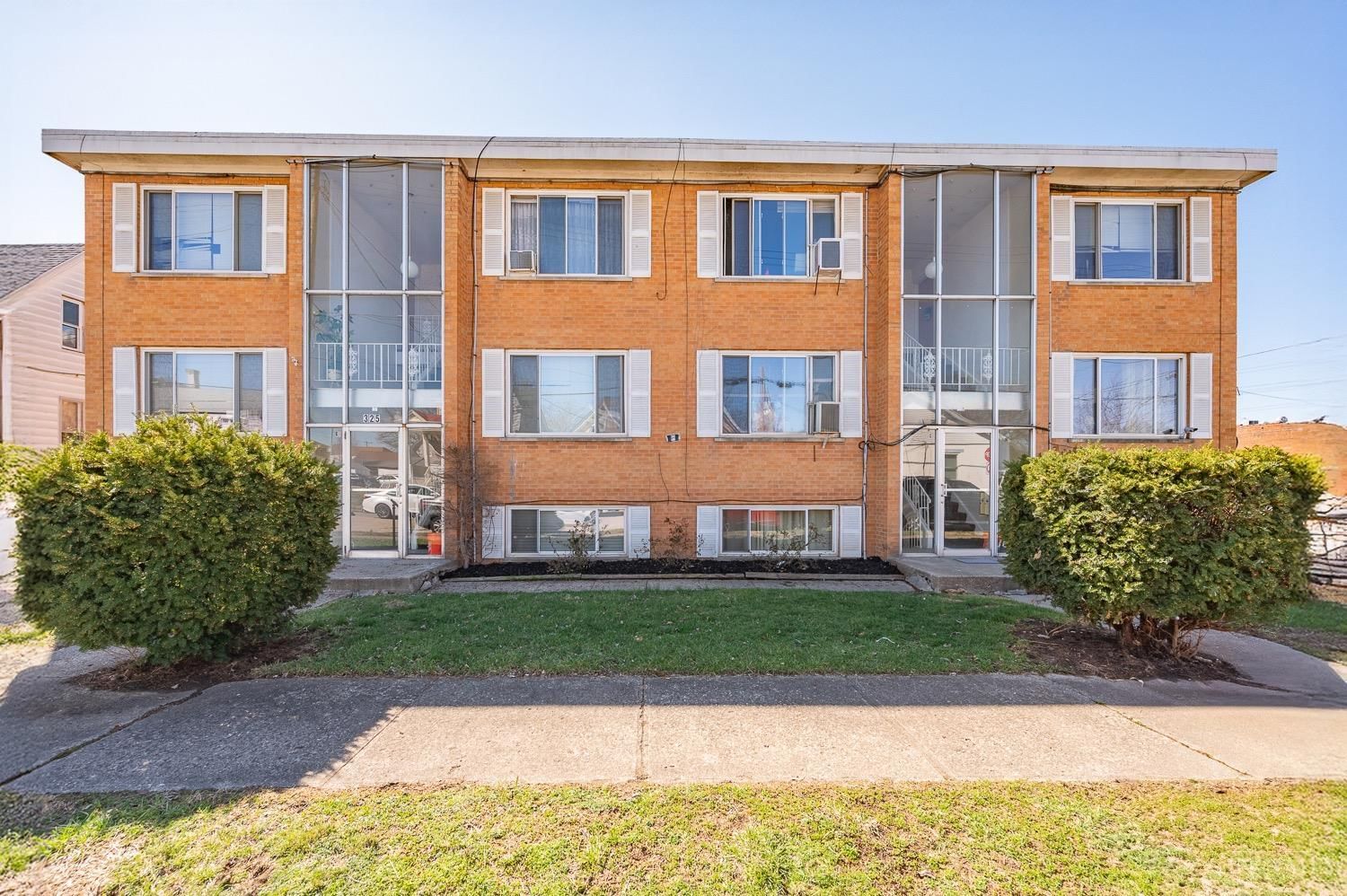 Photo of 325 Pike Street