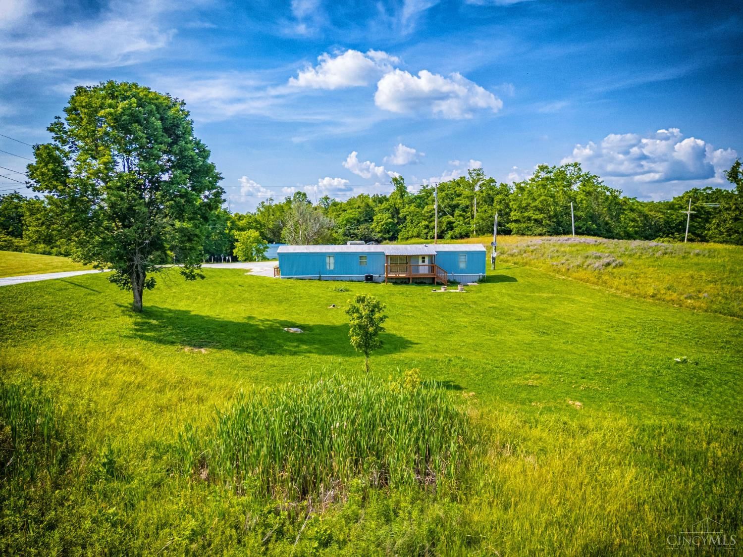 1201 Old State Road, Manchester, OH 45144