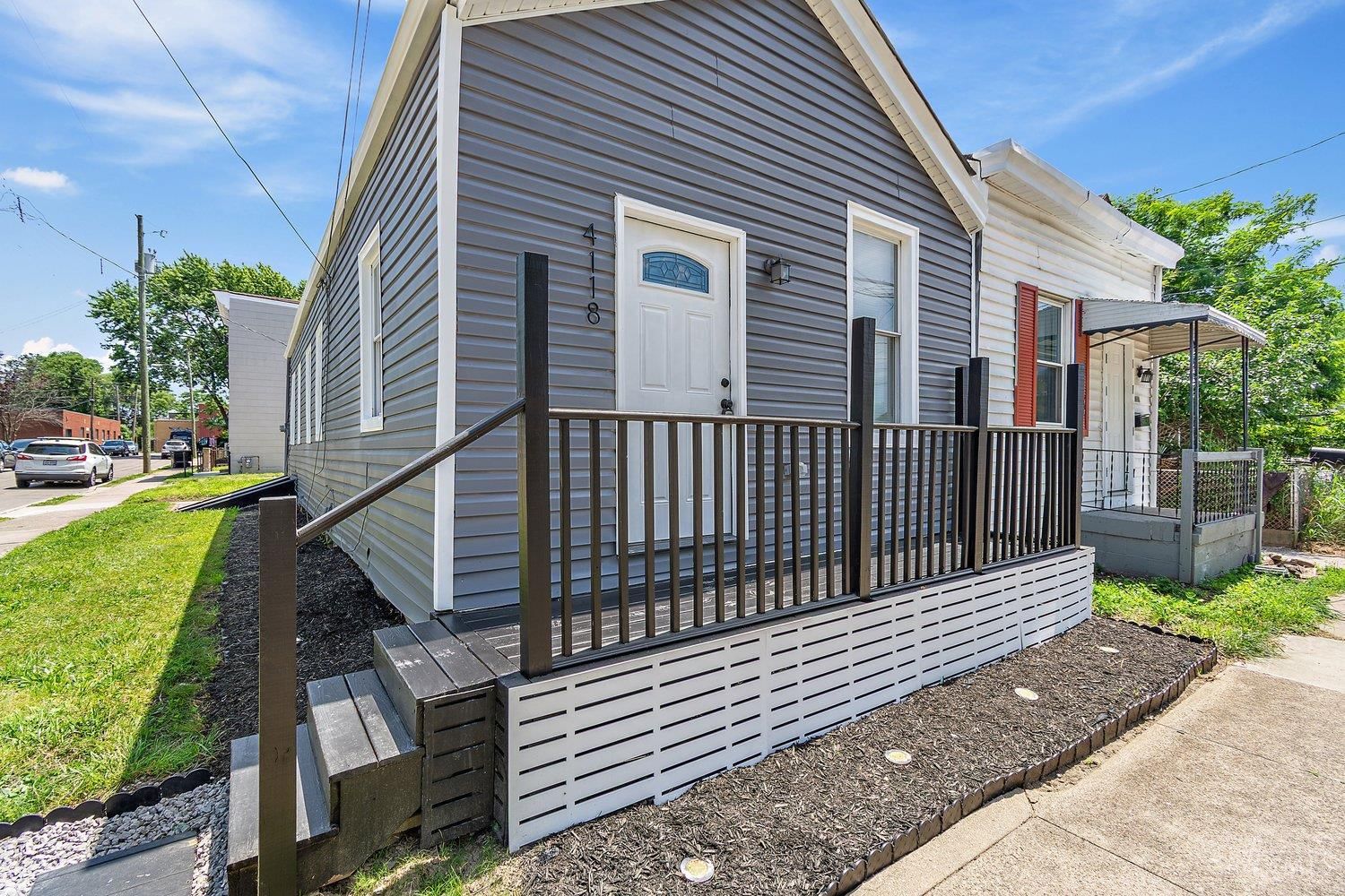 Photo of 4118 Chambers Street