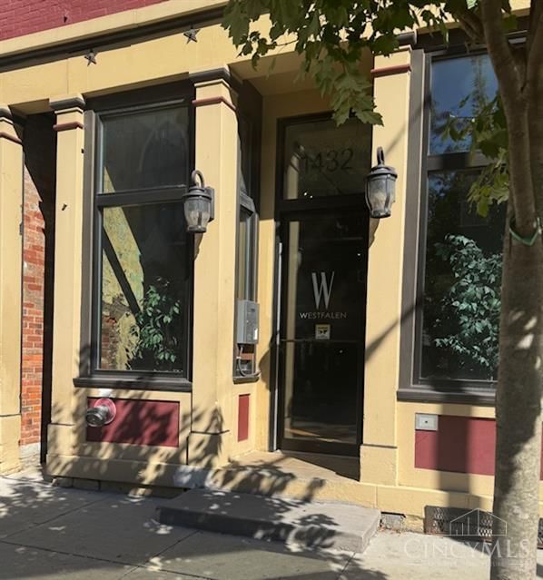 Photo of 1432 Race Street