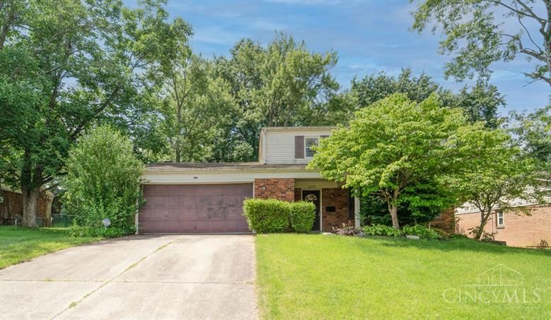 2559 Fulbourne Drive, Colerain Twp, OH 45231