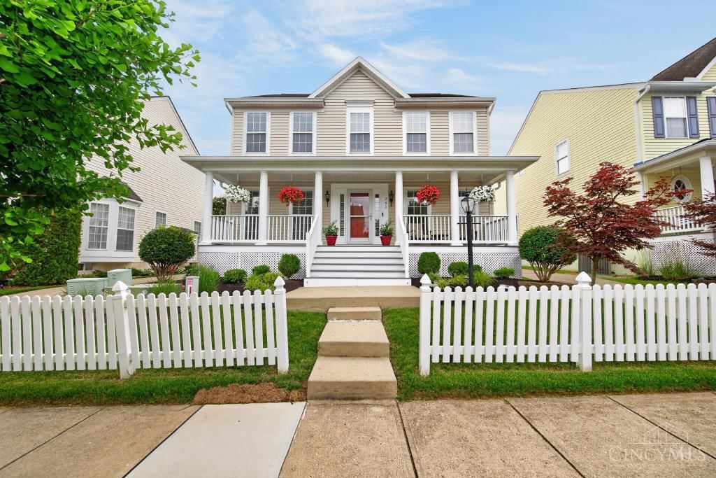241 Village Park Drive, Lebanon, OH 45036