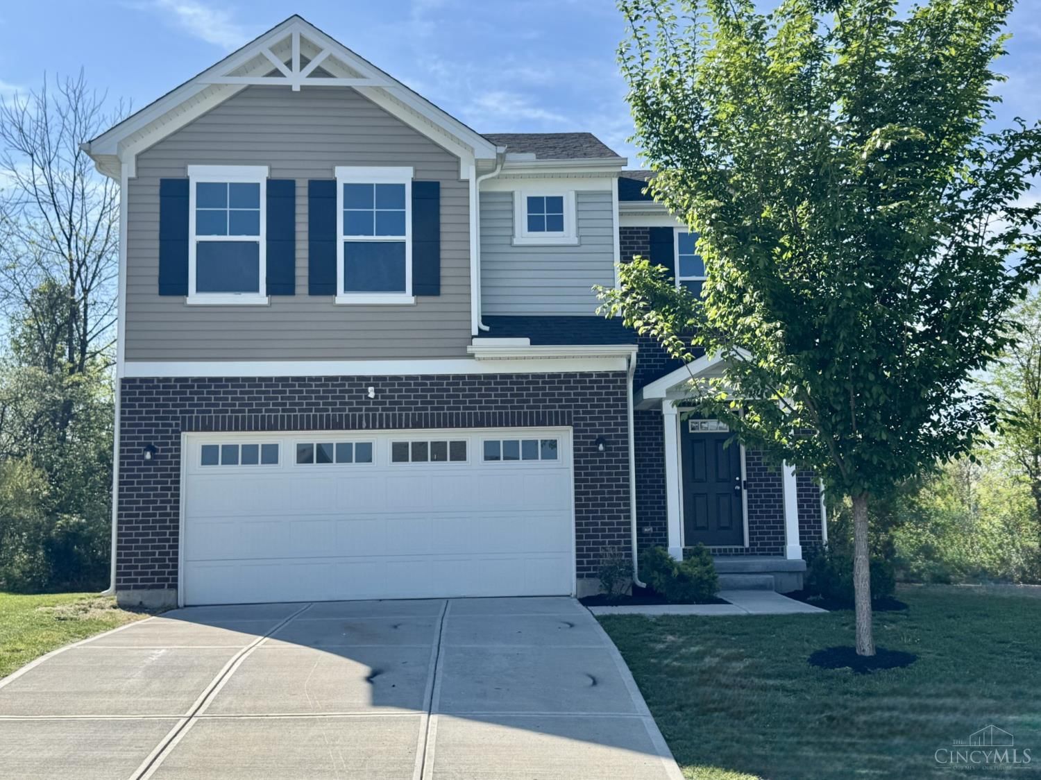 2905 Pine Leaf Court, Hamilton, OH 45013