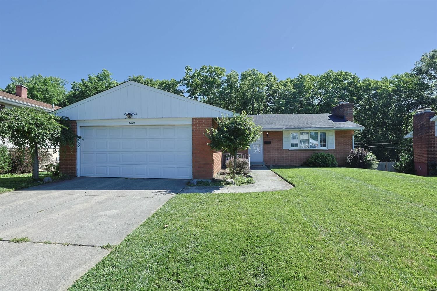 4821 Victoria Avenue, Middletown, OH 45044