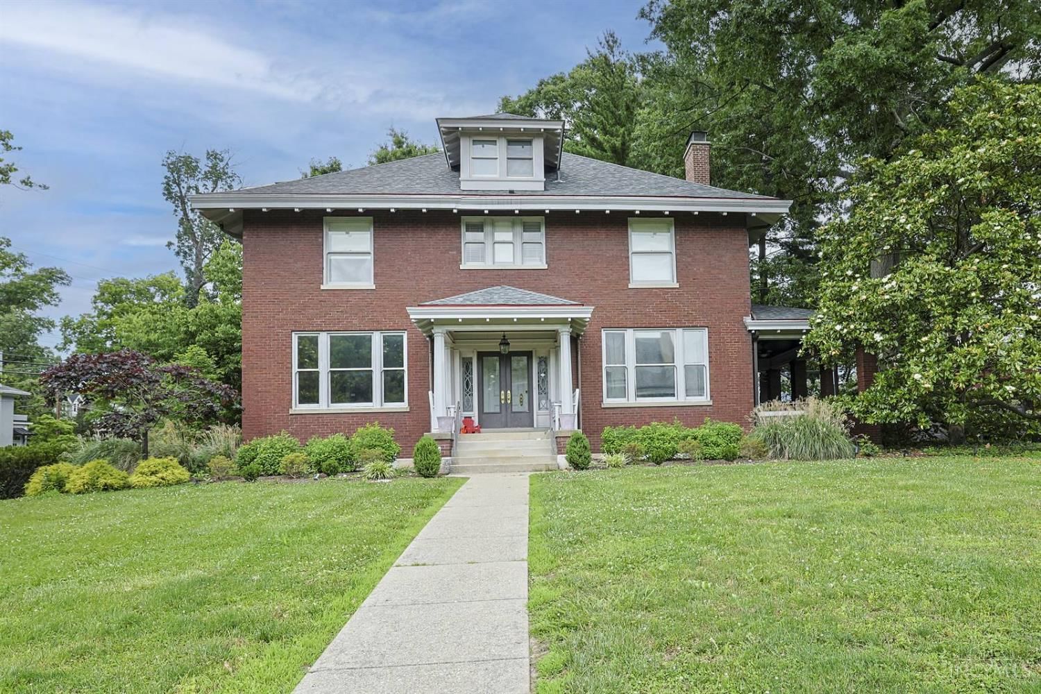 2344 Vista Place, Cincinnati, OH 45208