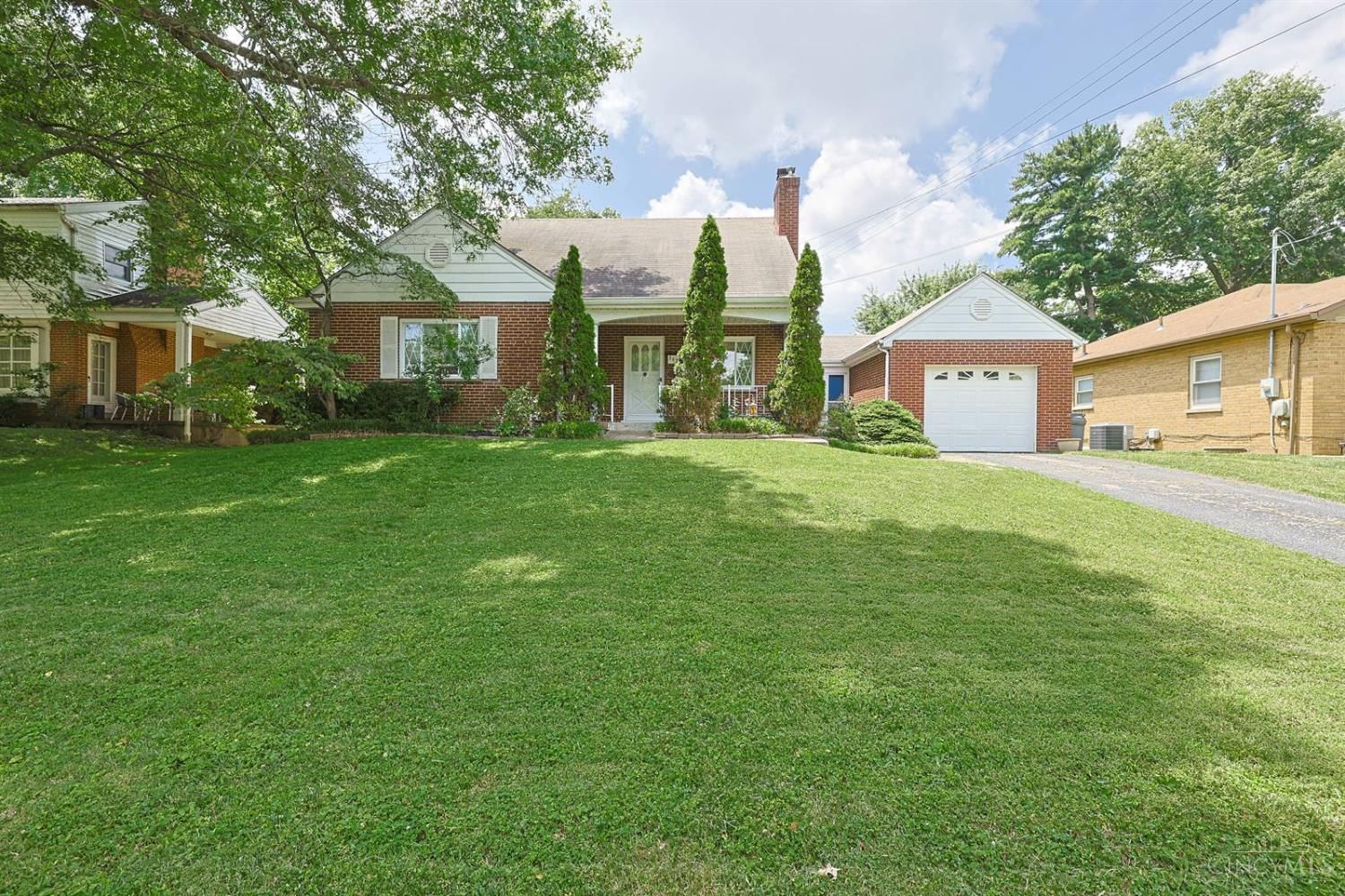 347 Bob Drive, Delhi Twp, OH 45238