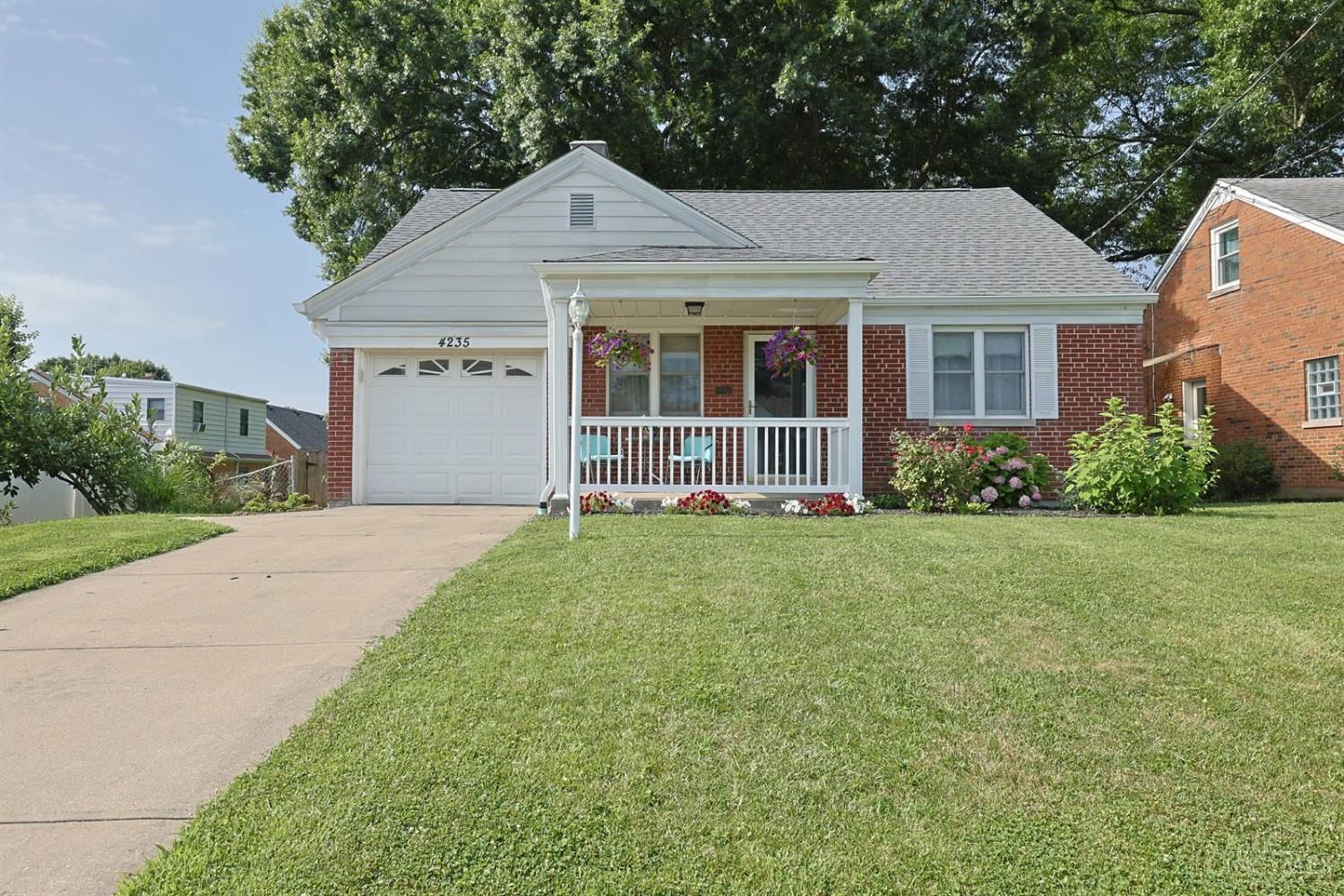 4235 Marlin Avenue, Cheviot, OH 45211