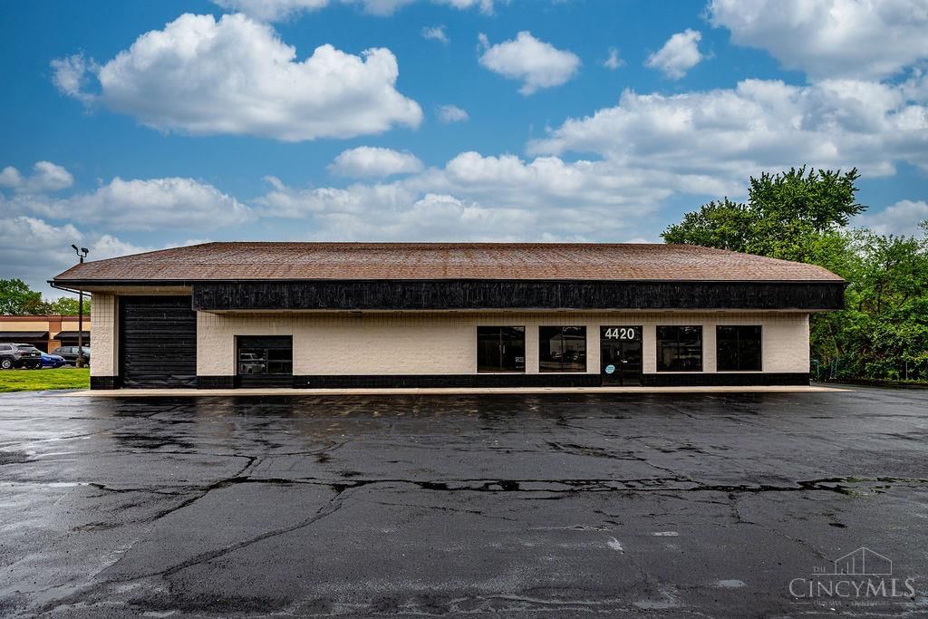 4420 Dixie Highway, Middletown, OH 45005