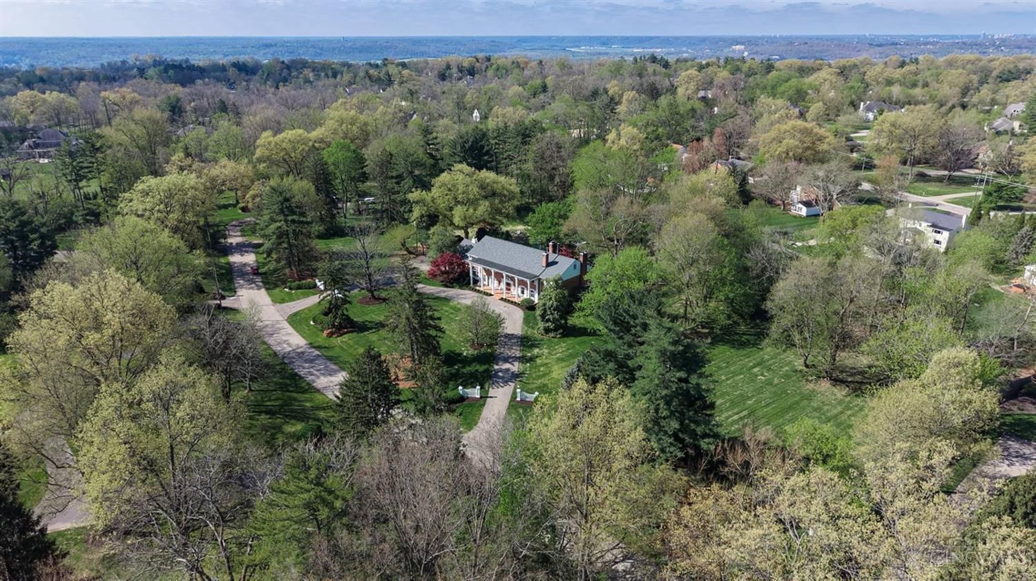 5475 Waring Drive, Indian Hill, OH 45243