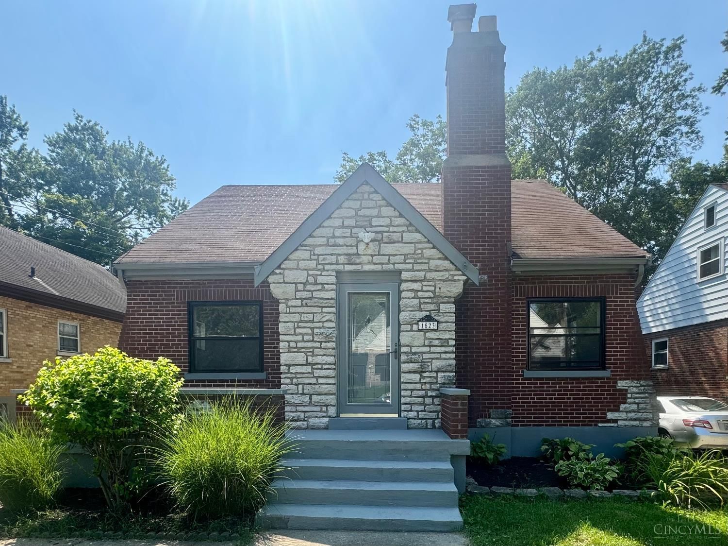 1523 Sidona Lane, Cincinnati, OH 45238