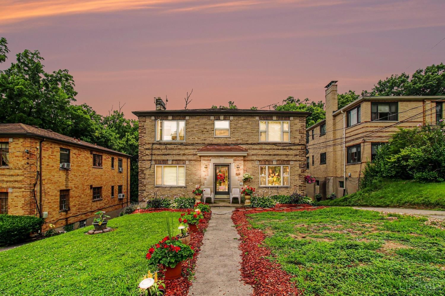 2809 Temple Ave Ave, Cincinnati, OH 45211