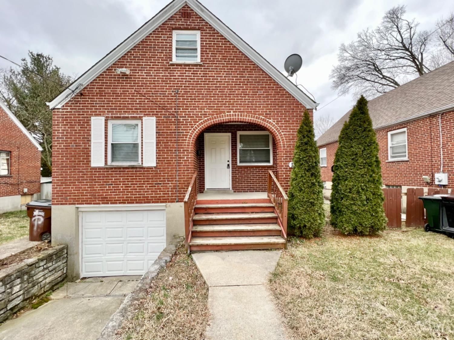 1379 Adams Road, Mt Healthy, OH 45231