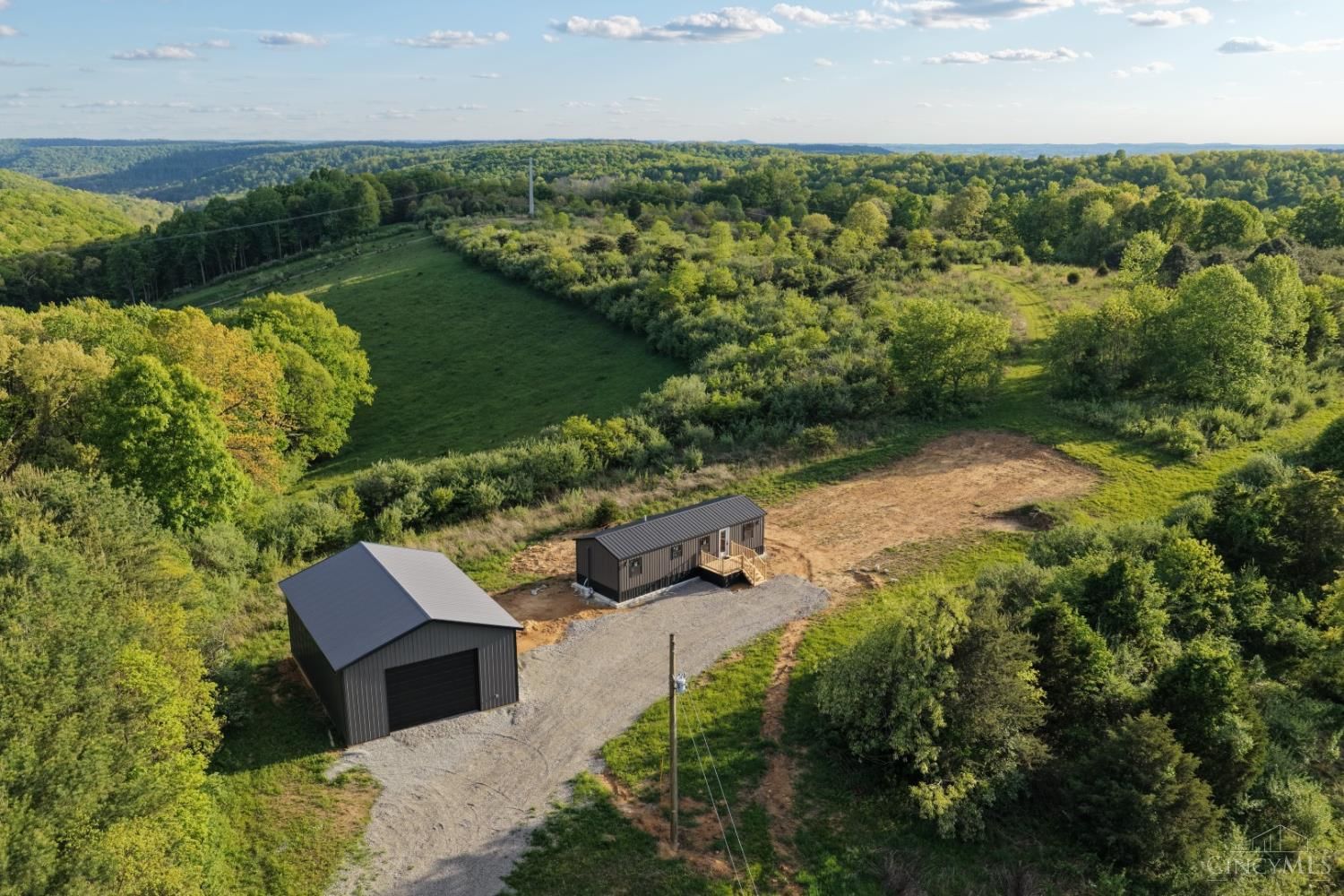 114 Union Hill Road, Franklin Twp, OH 45660