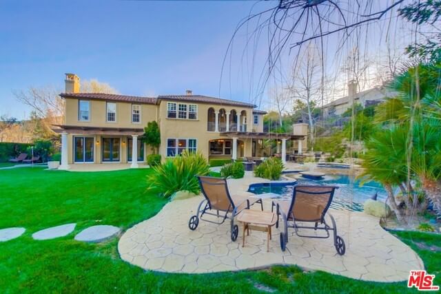 MONT CALABASAS photo 38