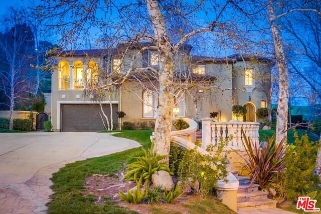 MONT CALABASAS photo 4