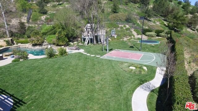 MONT CALABASAS photo 44