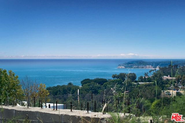 27061 SEA VISTA DR
