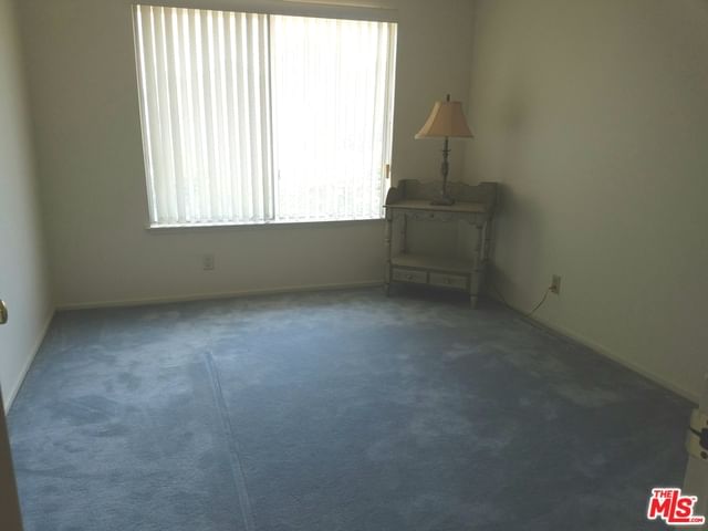 COUNTRY CANYON photo 7