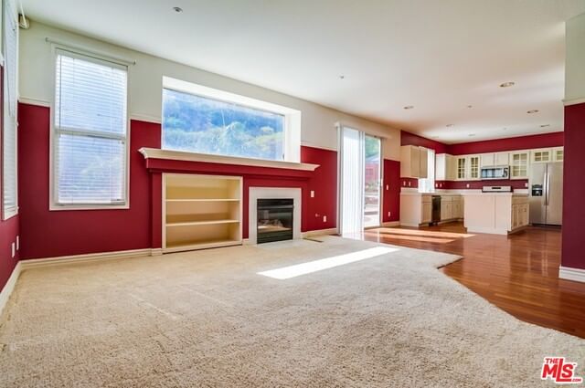 EDGECLIFF photo 6
