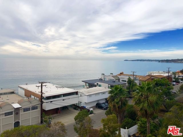 25225 MALIBU RD