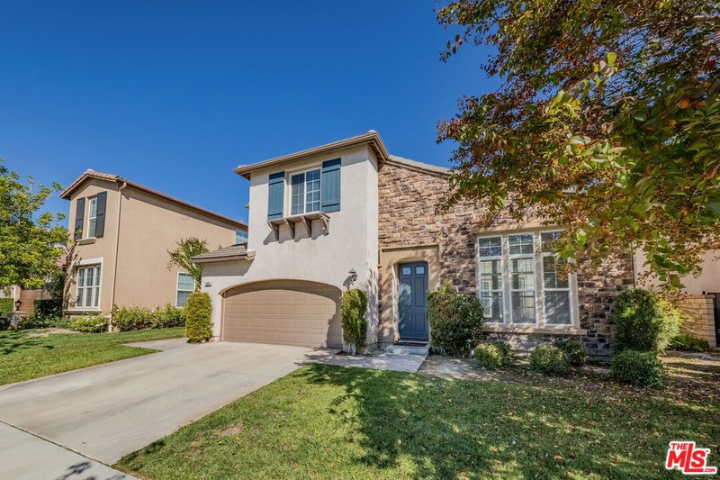 24403 Mira Vista St