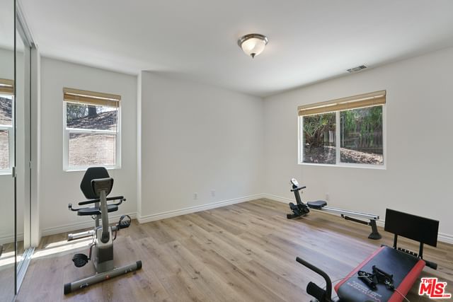 Foothill photo 23