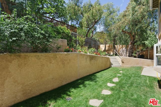 Foothill photo 29