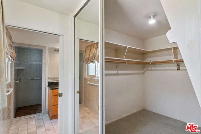 Catherwood photo 25