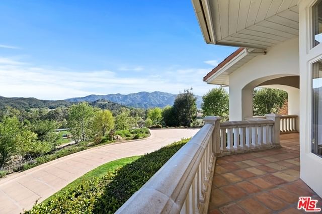 Mulholland photo 28