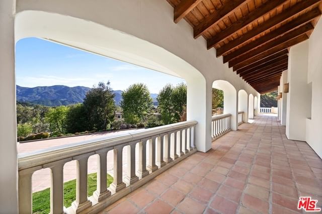 Mulholland photo 6