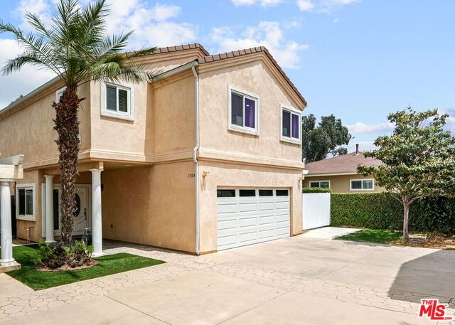 1704 Juniper AVE