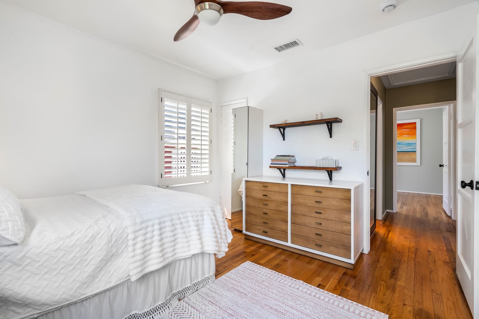 Graywood photo 33