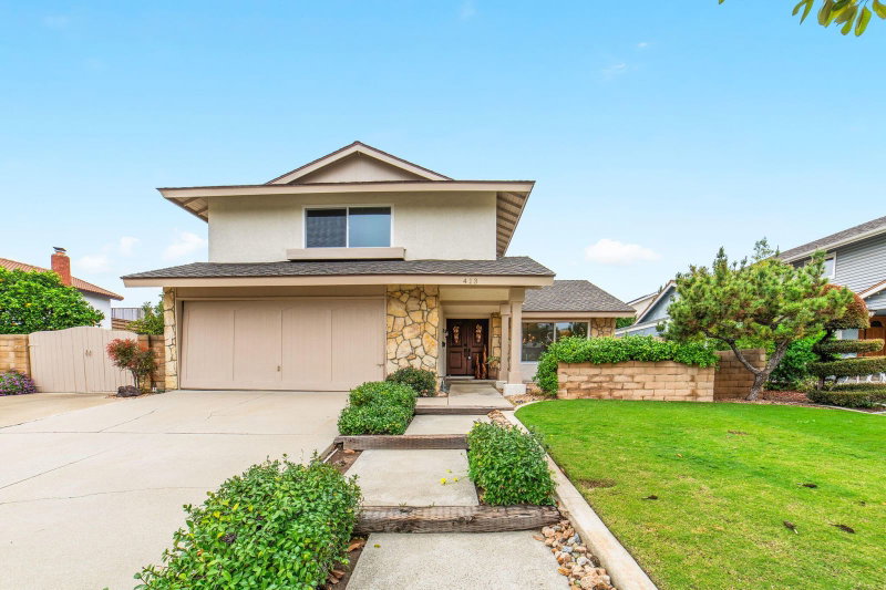 413 Armstrong DR