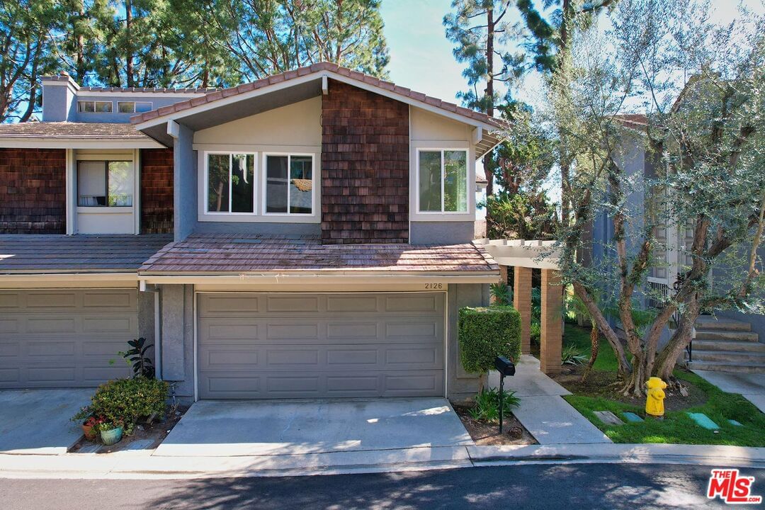 ROCKRIDGE photo 1
