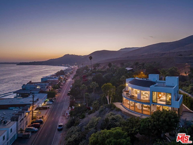 25225 Malibu Rd