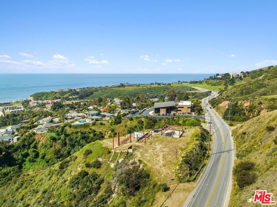 Malibu Canyon photo 7
