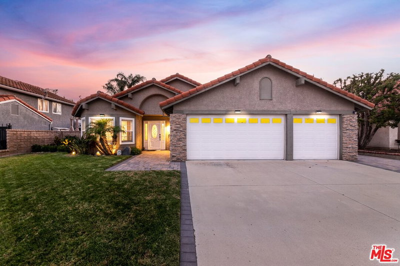 2663 Lemon Dr