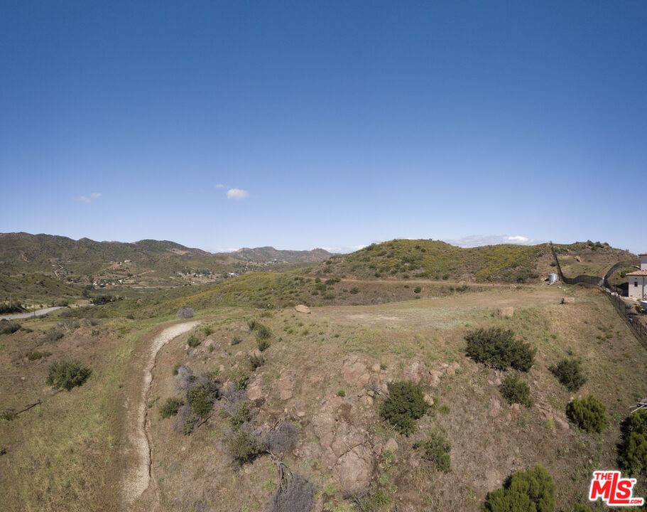 Decker Canyon photo 16