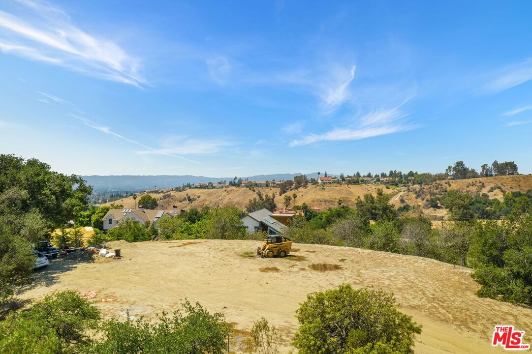 Knoll Hill photo 8