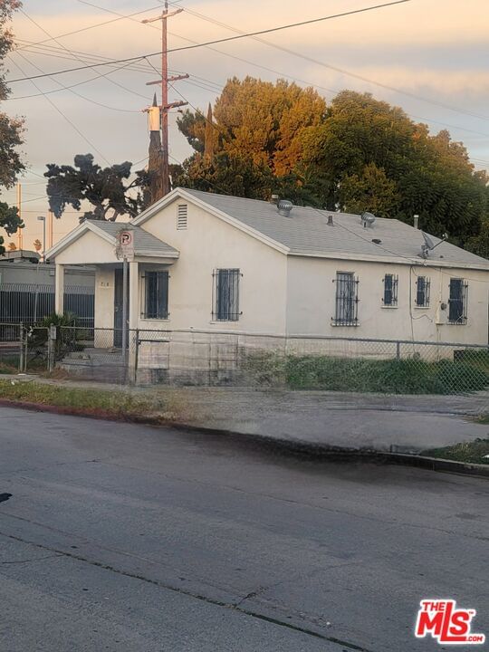 Towne photo 10