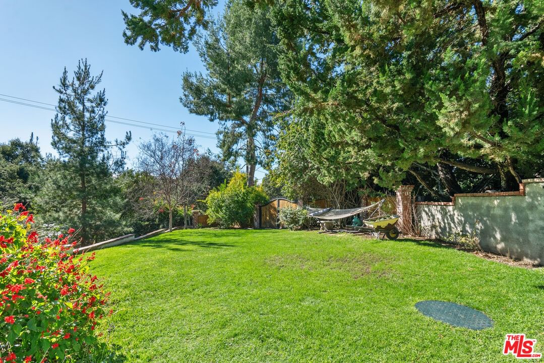 East photo 21