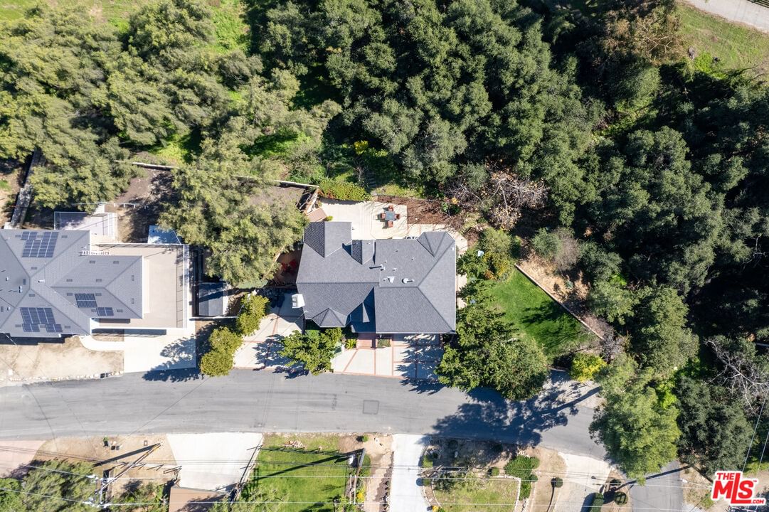 East photo 25