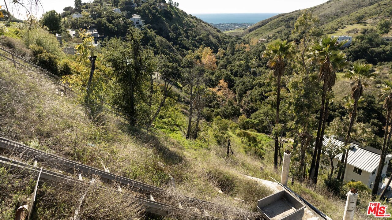 Latigo Canyon photo 12