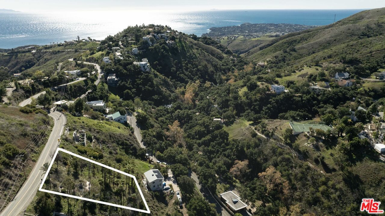 Latigo Canyon photo 7