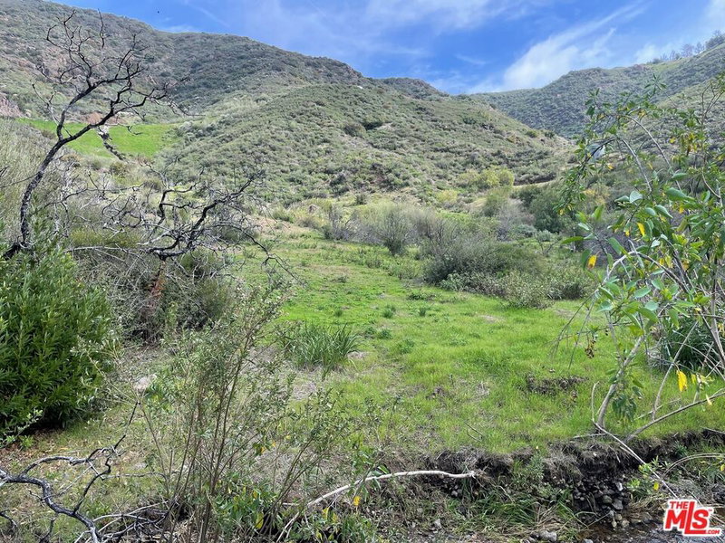 34040 Mulholland Hwy