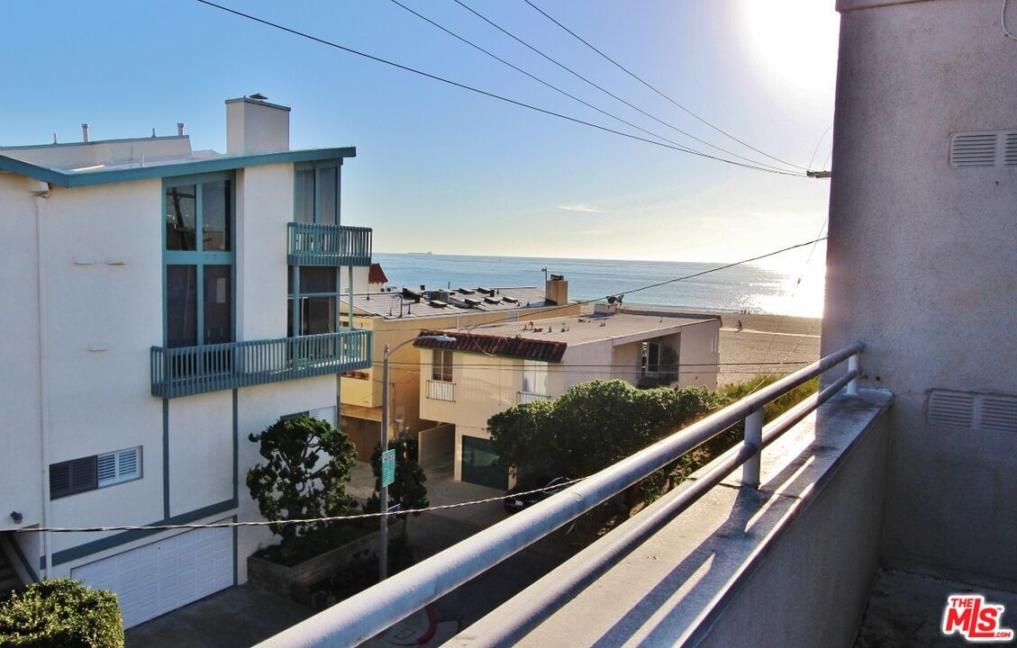 Pacific photo 12