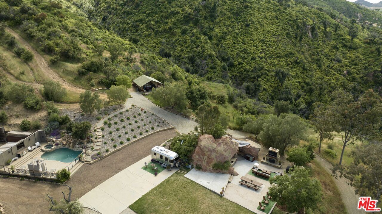 Mulholland photo 2