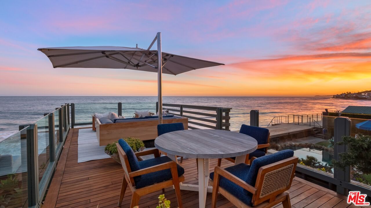 Malibu Colony photo 25