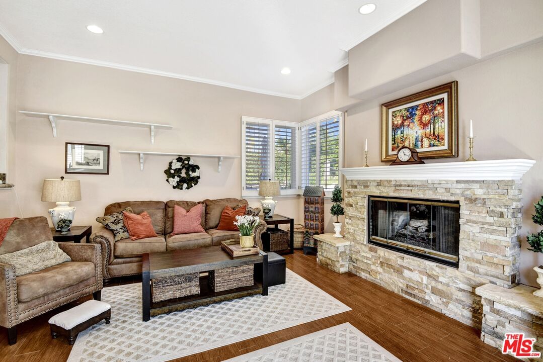 Hazelcrest photo 18