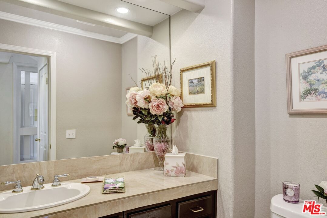 Hazelcrest photo 31